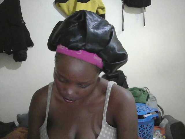 Prettygurl4 live cam preview