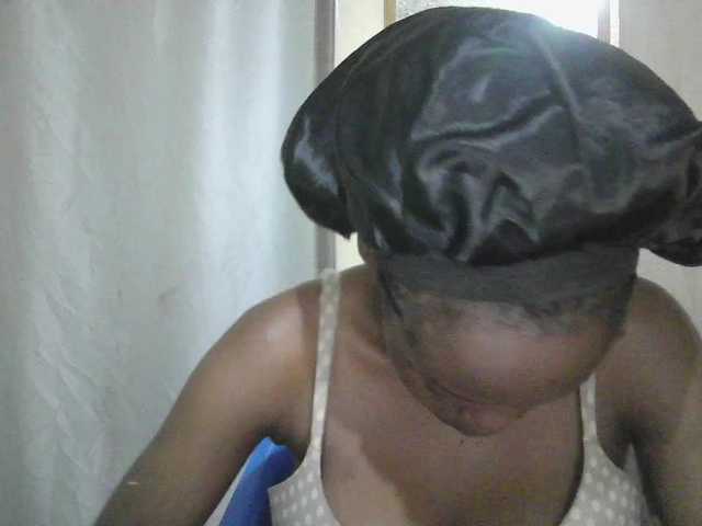 Prettygurl4 live cam preview
