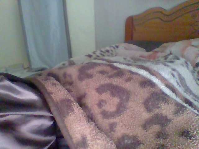 Prettygurl4 live cam on BongaCams