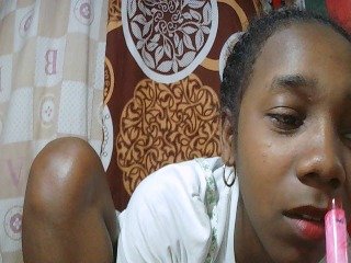 Little-sexy's Live Webcam