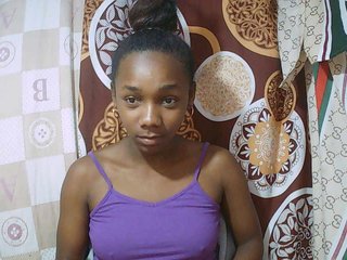 Little-sexy's Live Webcam