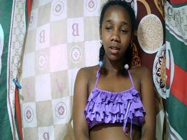Little-sexy webcam
