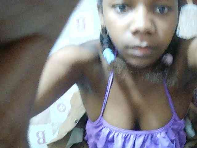 Little-sexy webcam