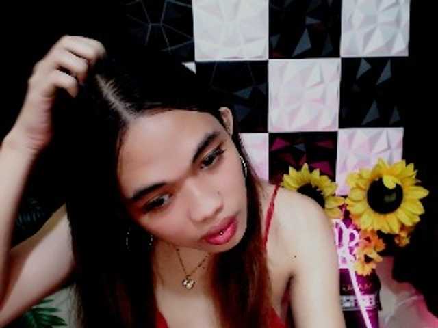 SEDUCTIVExxxKHISHA live cam preview