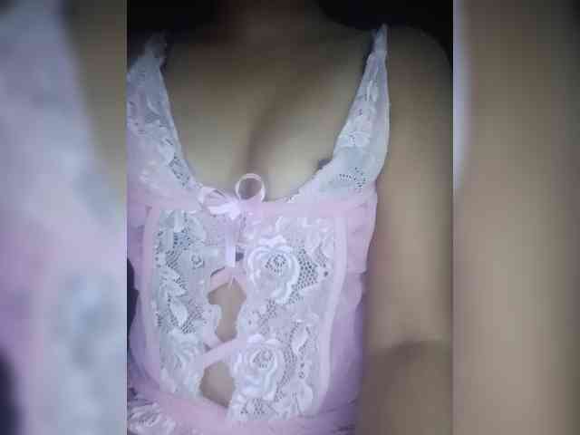 Naughtygiri2 webcam