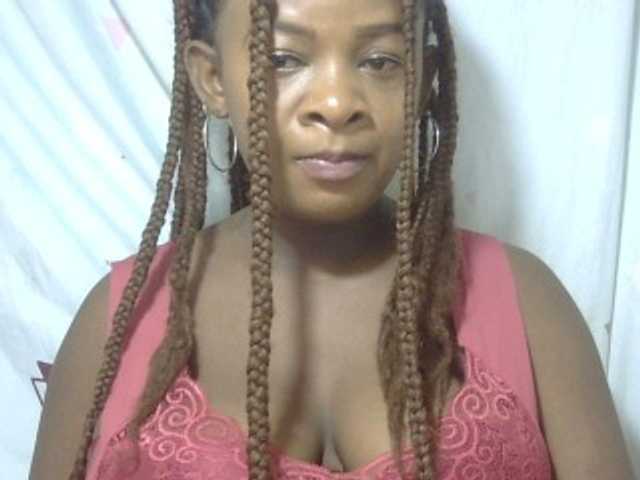 Love-Sexya, en vivo ahora en BongaCams