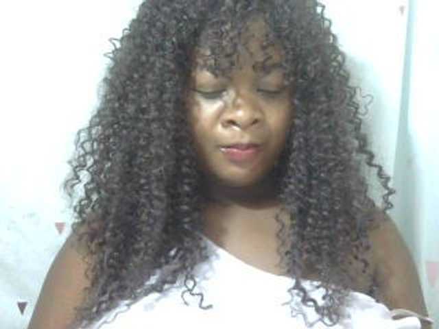 Love-Sexya live cam preview