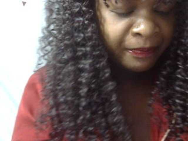 Love-Sexya live cam on BongaCams