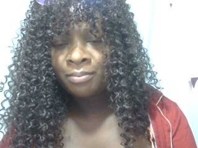 Love-Sexya live cam on BongaCams