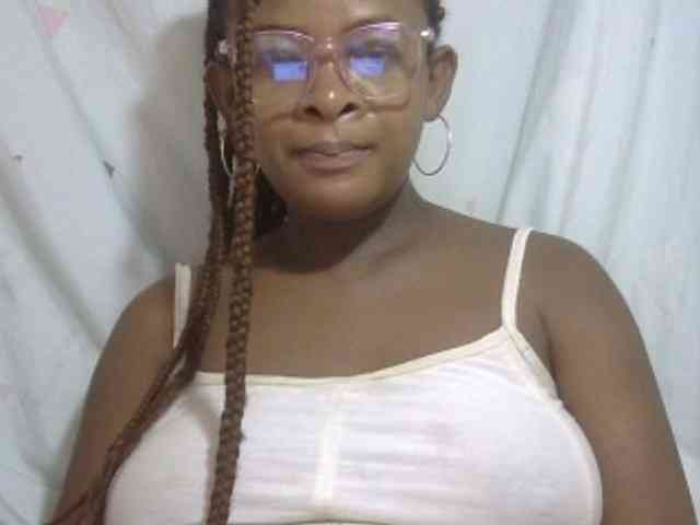 Model: Love-Sexya