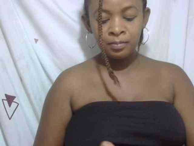 Model: Love-Sexya