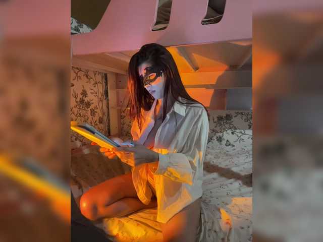 LiLiya34 live cam on BongaCams