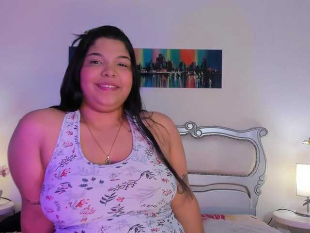 DanielaMonterey live cam on BongaCams