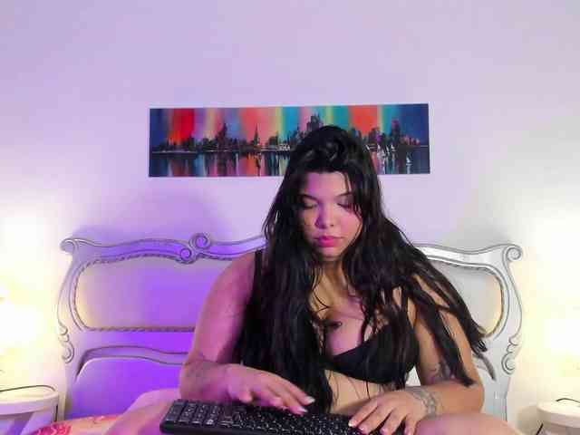 DanielaMonterey webcam