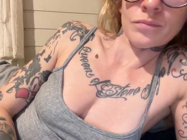 Berlindelrio live cam on BongaCams