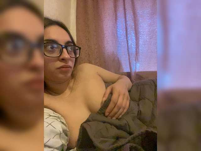 VS-VS live cam on BongaCams