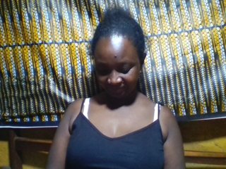 Luciafunnie's Live Webcam