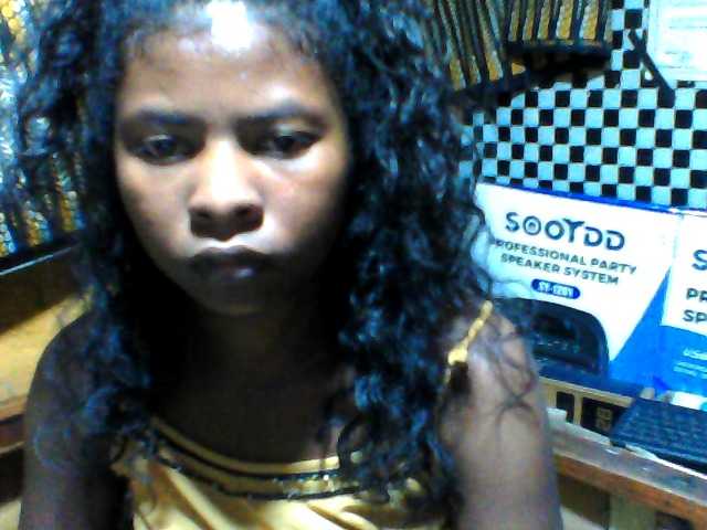Luciafunnie live cam on BongaCams