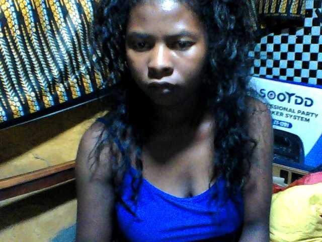 Luciafunnie live cam on BongaCams