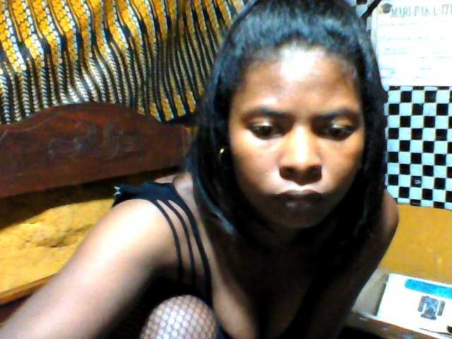 Luciafunnie live cam on BongaCams
