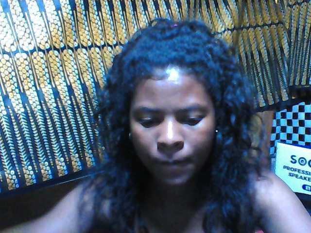 Luciafunnie live cam on BongaCams