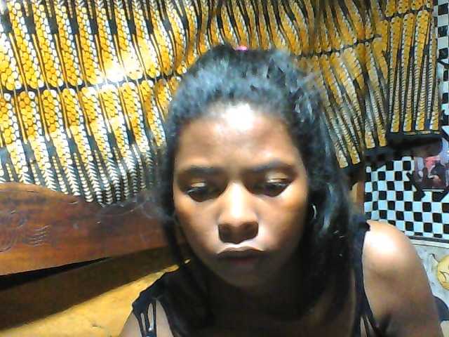 Luciafunnie live cam on BongaCams