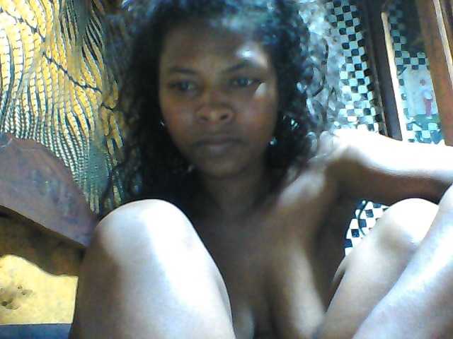 Luciafunnie live cam on BongaCams