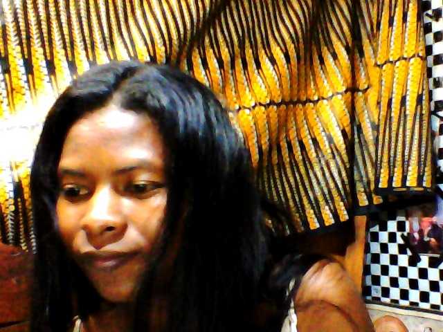 Luciafunnie live cam on BongaCams
