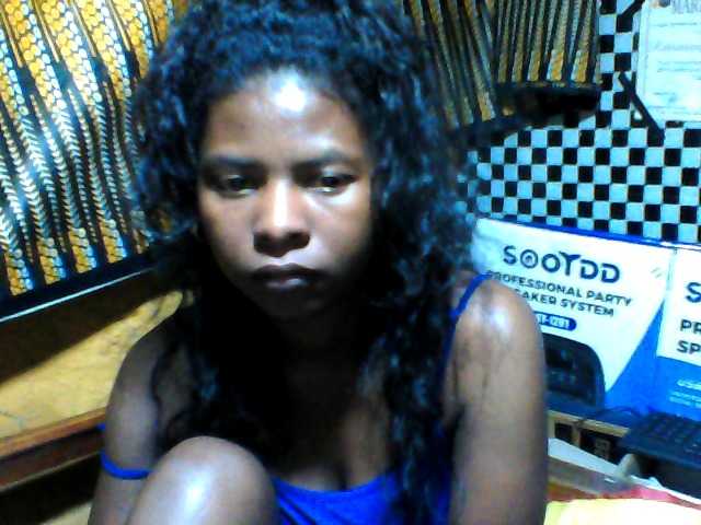 Luciafunnie webcam bongacams model stream image