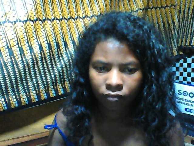 Luciafunnie live cam on BongaCams