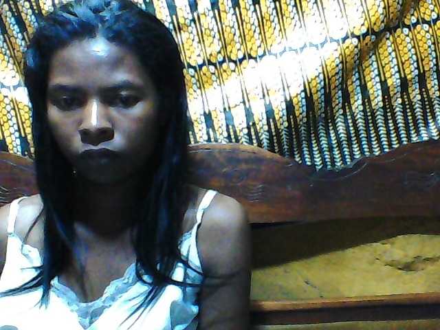 Luciafunnie live cam on BongaCams