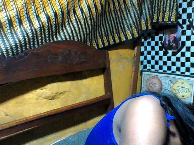 Luciafunnie live cam on BongaCams