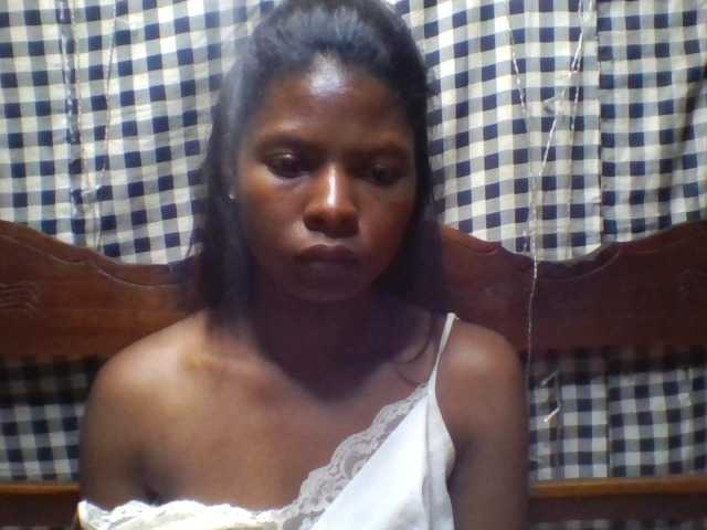 Luciafunnie live cam on BongaCams