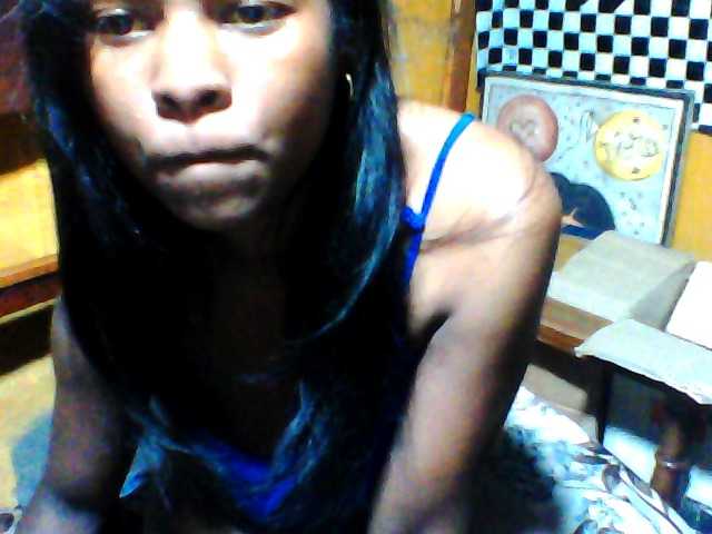 Luciafunnie live cam on BongaCams