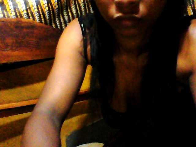 Luciafunnie live cam on BongaCams
