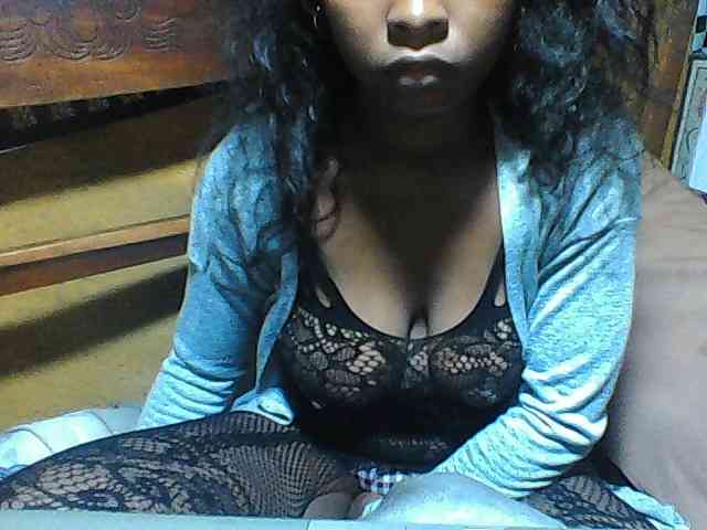 Luciafunnie webcam