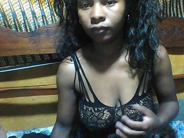 Luciafunnie webcam