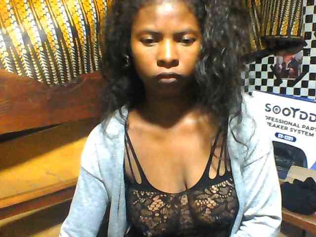 Luciafunnie webcam