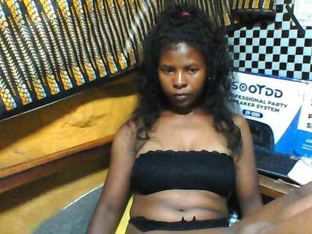 Luciafunnie webcam