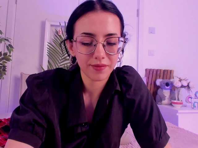 NaoimiMay live cam on BongaCams