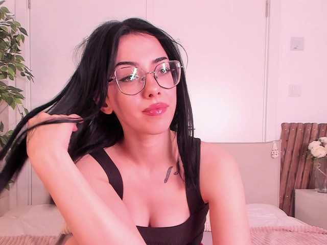 NaoimiMay live cam on BongaCams
