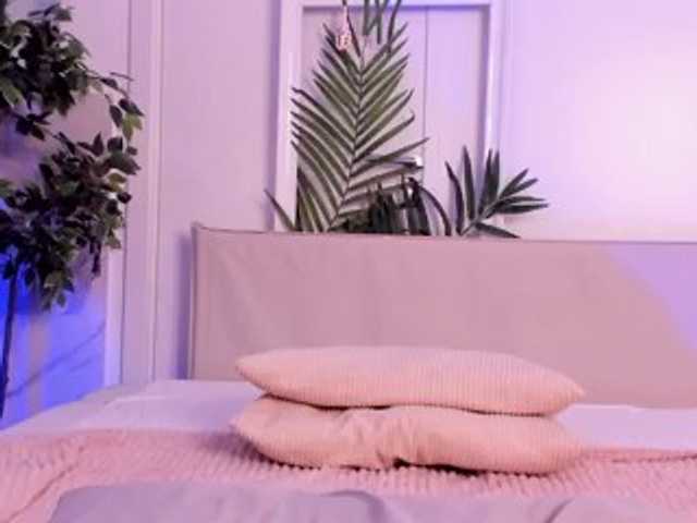 NaoimiMay live cam on BongaCams