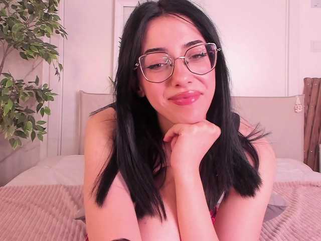 NaoimiMay live cam on BongaCams