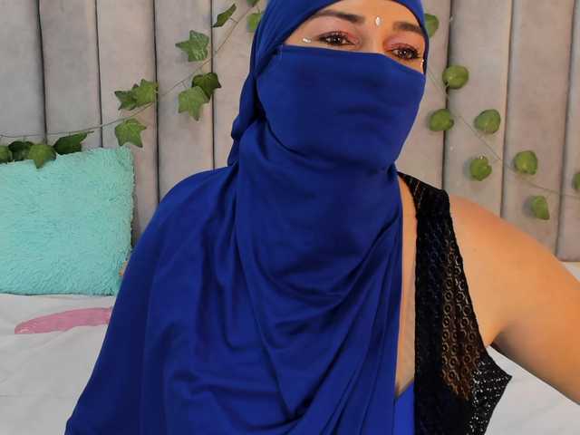 alyshhaa live cam on BongaCams