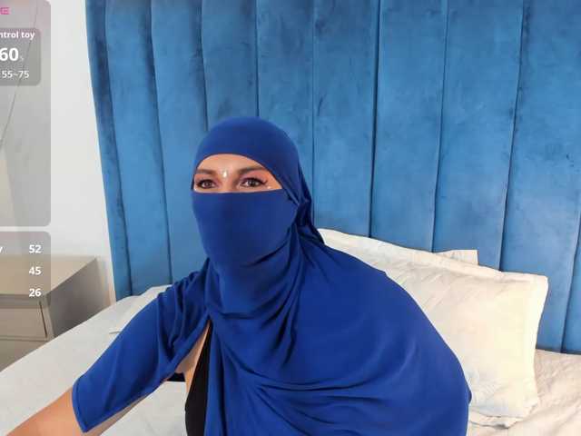 alyshhaa live cam on BongaCams