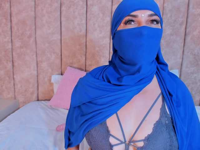 alyshhaa live cam on BongaCams