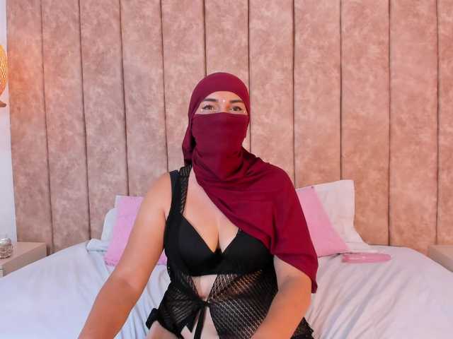 alyshhaa live cam on BongaCams