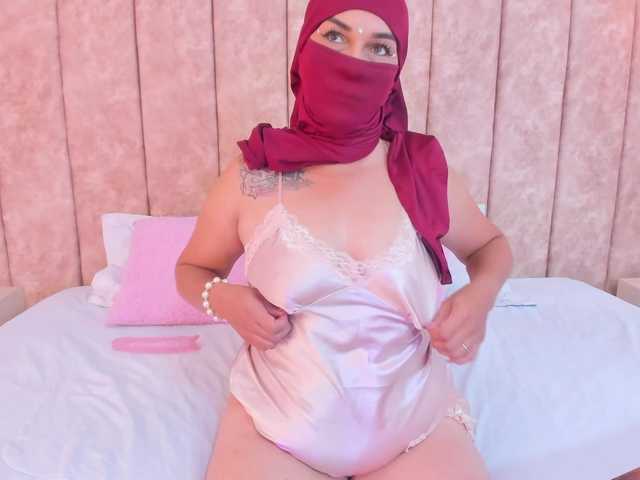 alyshhaa live cam on BongaCams