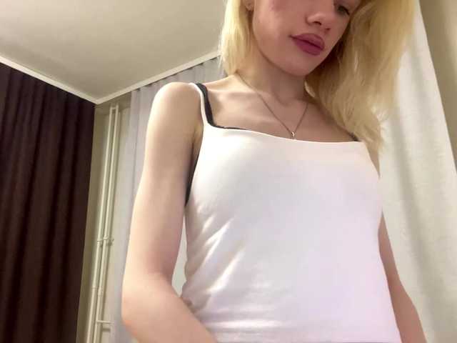 CelsaRadon live cam on BongaCams
