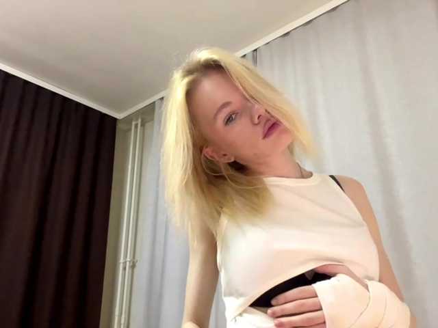 CelsaRadon live cam on BongaCams